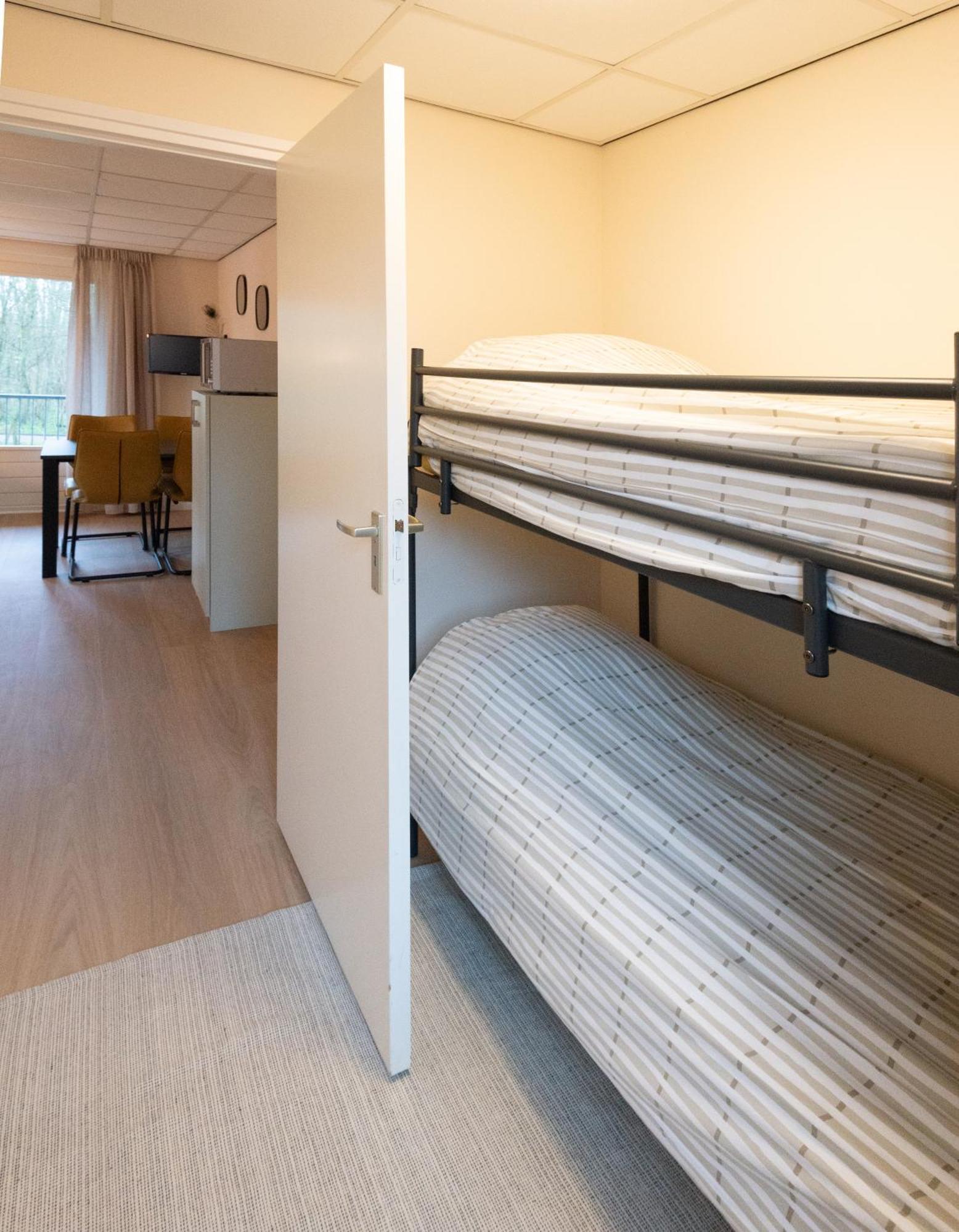 Appartementen Zuiderstrand ザウテランデ エクステリア 写真